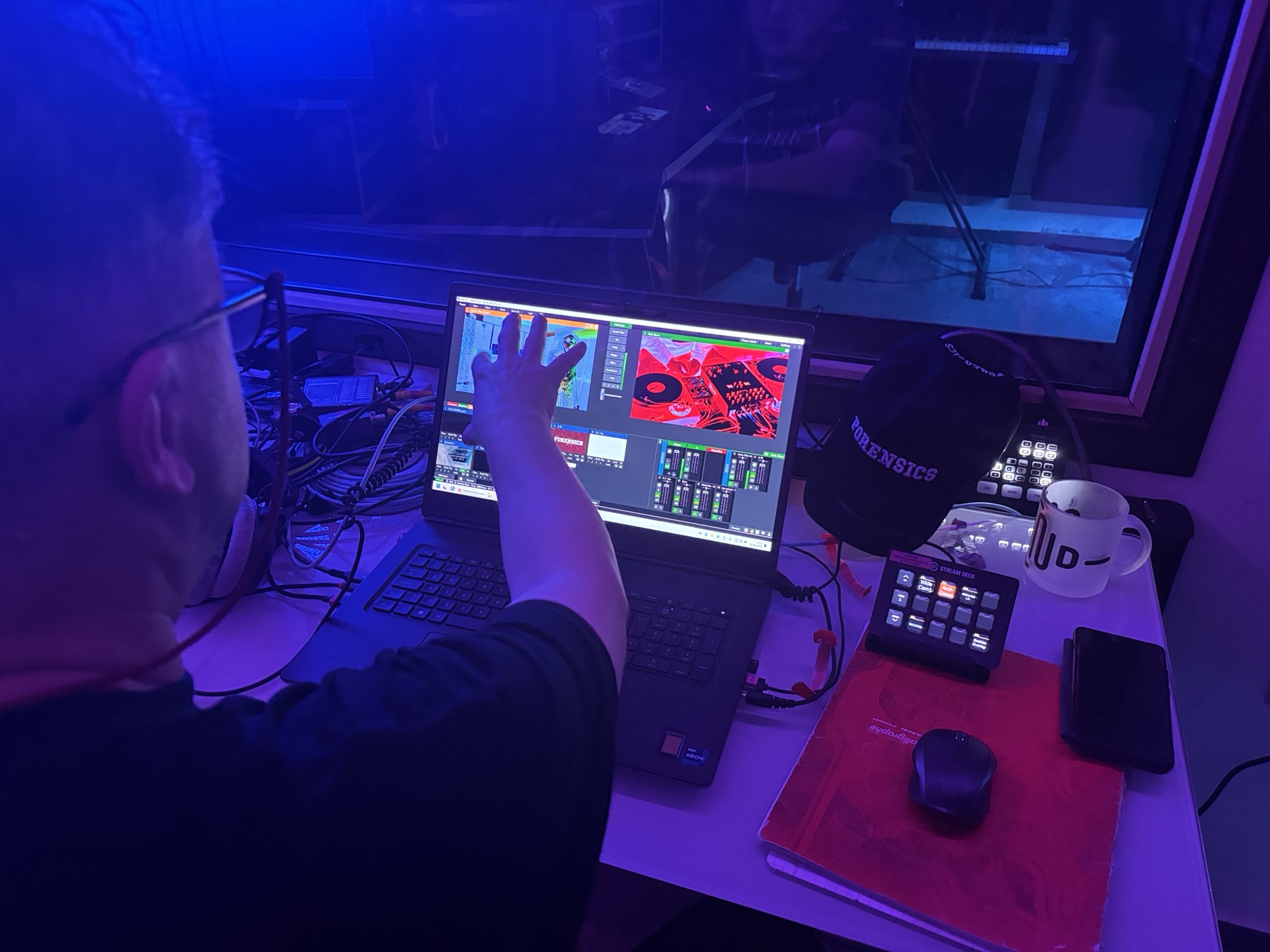 Live visual control room for FORensics